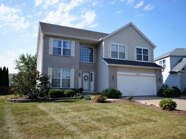Photo of a Plainfield home for an article about the top 10 Plainfield subdivisions.