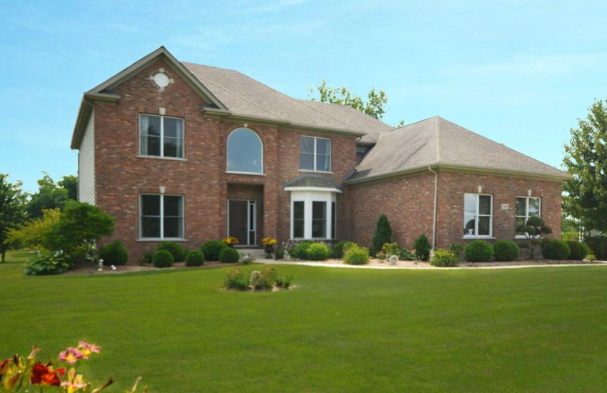 Beautiful brick exterior of a custom home in Plainfield.
