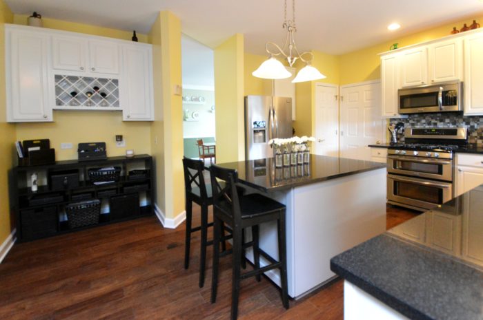 Kitchen at 809 Dover Way in Shorewood